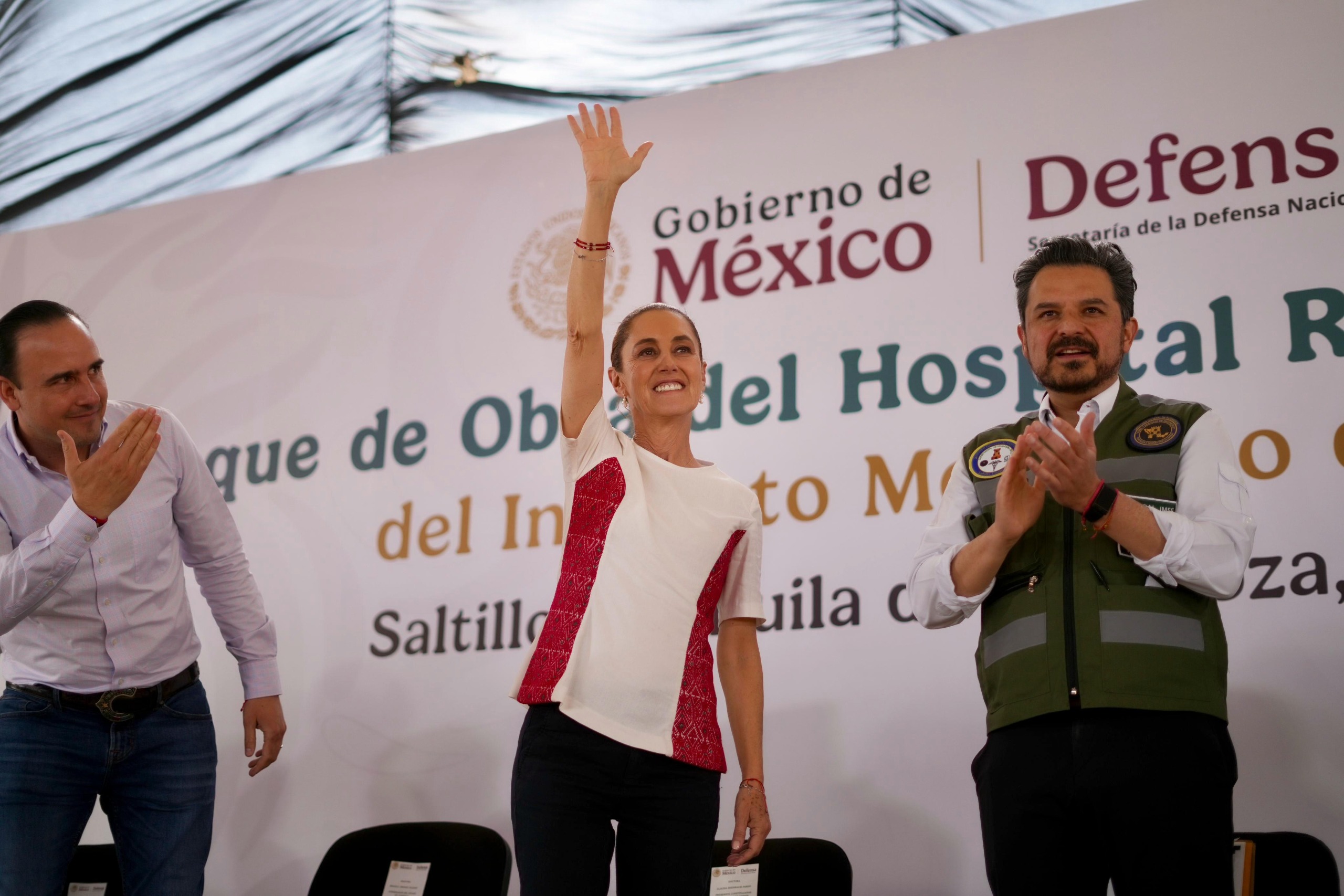 DA BANDERAZO CLAUDIA SHEINBAUM DE INICIO DE OBRA DEL HOSPITAL REGIONAL DE ESPECIALIDADES DE SALTILLO