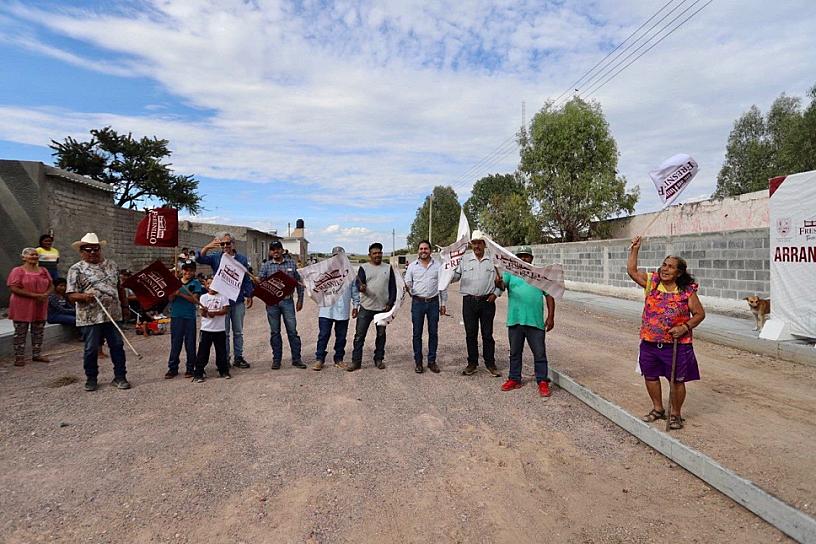 INICIAN CUATRO OBRAS EN CALLES Y COMUNIDADES DE FRESNILLO 