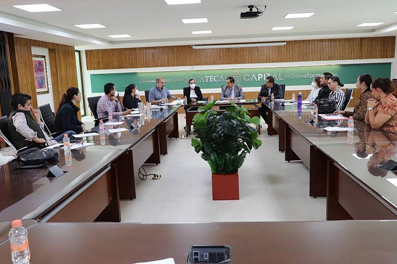 INICIAN LABORES PARA REGULAR COMERCIOS