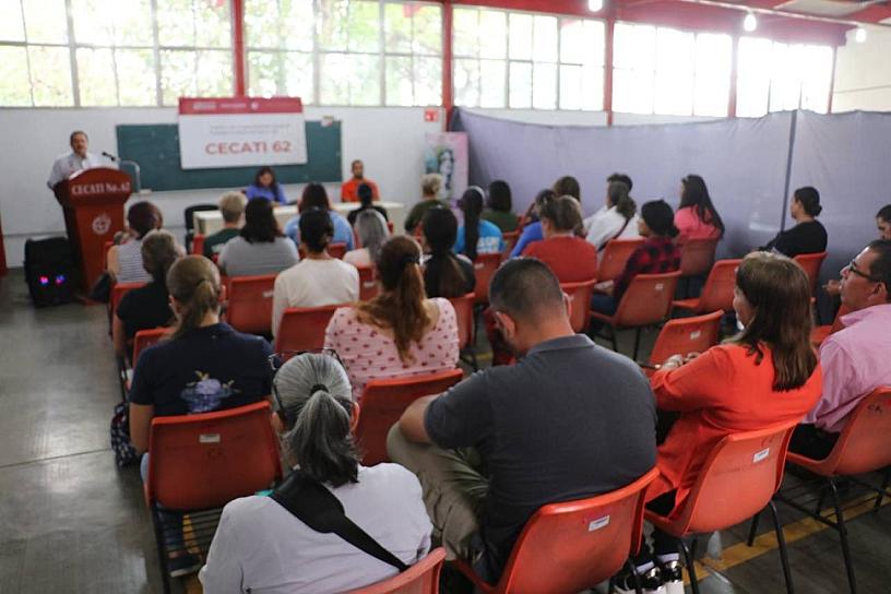 INICIAN TALLERES PARA MUJERES EN CECATI 62