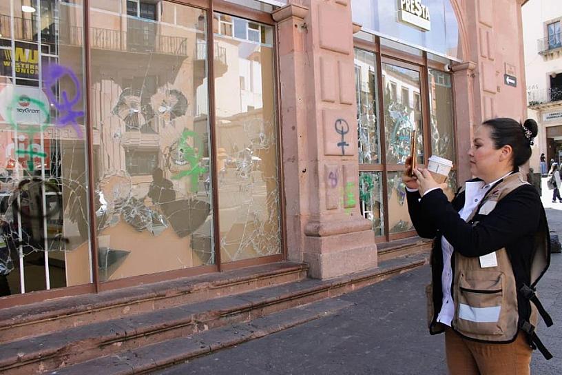 INICIAN TRABAJOS DE RESTAURACIÓN DEL CENTRO TRAS DAÑOS POR EL #8M
