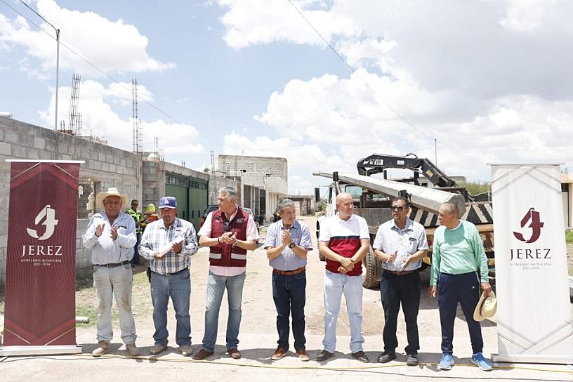 INICIA OBRA DE ELECTRIFICACIÓN EN FRACCIONAMIENTO SUAVE PATRIA 
