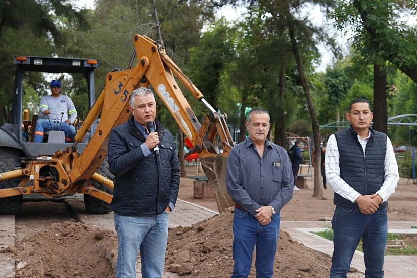 INICIA REHABILITACIÓN DE BAÑOS DE LA ALAMEDA EN JEREZ