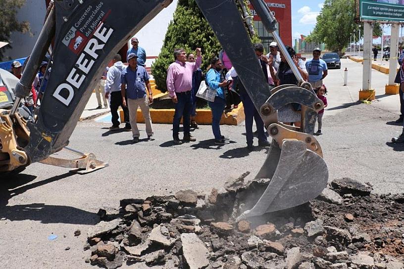 INICIA REHABILITACIÓN DE LA CALLE IV CENTENARIO EN FRESNILLO