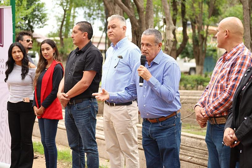 INICIA REMODELACIÓN DEL CIRCUITO DE CAMINATA EN LA ALAMEDA