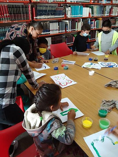 INICIA TALLER “EN PRIMAVERA LA BIBLIOTECA TE ESPERA” 