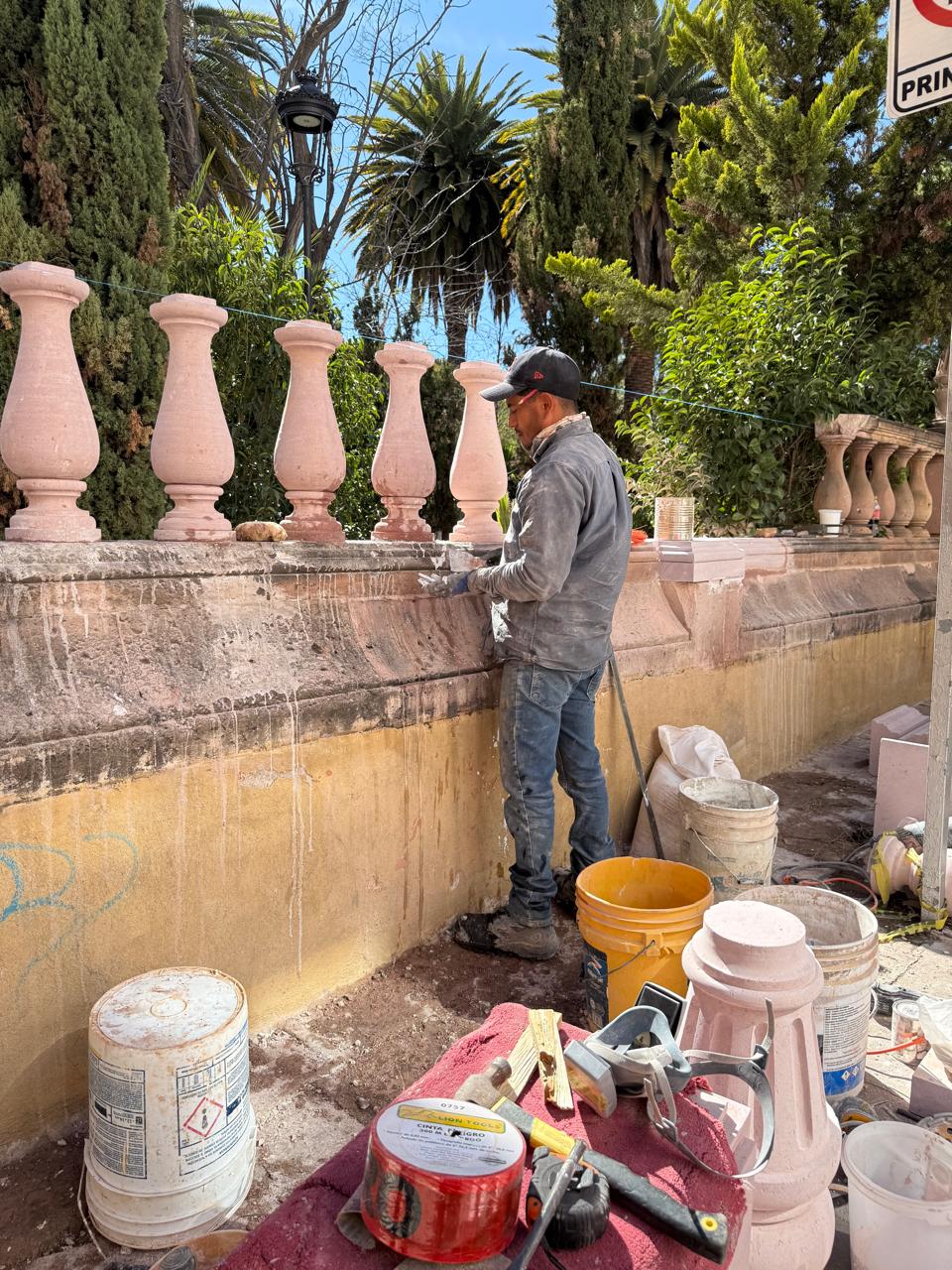 INICIAN REHABILITACIÓN DEL JARDÍN DE LA MADRE