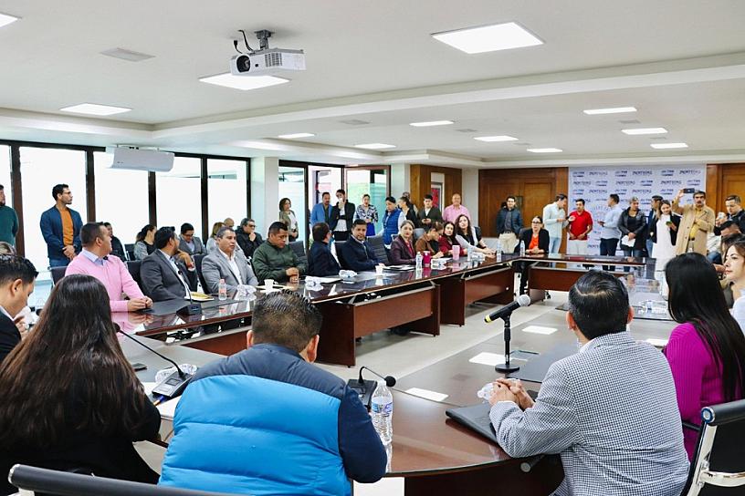 INSTALAN COMISIÓN EDILICIA DE ASUNTOS METROPOLITANOS EN LA CAPITAL
