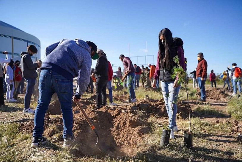 INSTAURAN EL BOSQUE RESPIRO POR TI EN EL CAMPUS UAZ SIGLO XXI