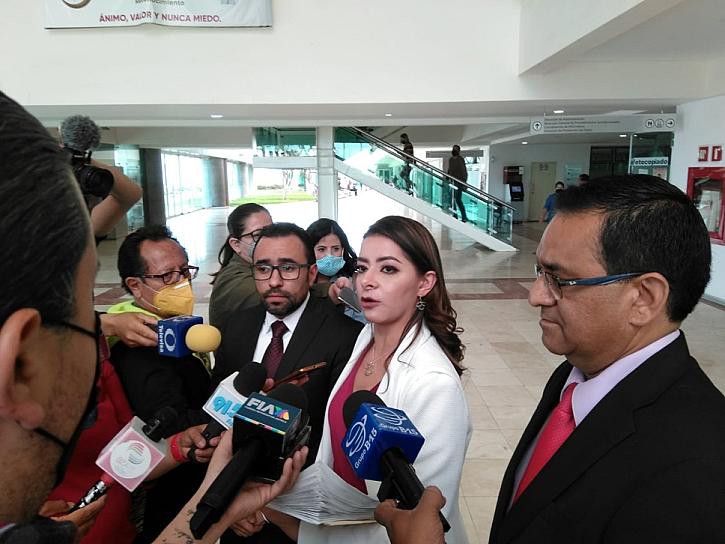 VA SFP CONTRA EXSERVIDORES PÚBLICOS; INTERPONEN 50 DENUNCIAS