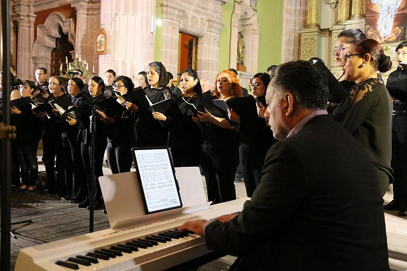 INTERPRETA CORO DEL ESTADO DE ZACATECAS "RÉQUIEM", DE MOZART 