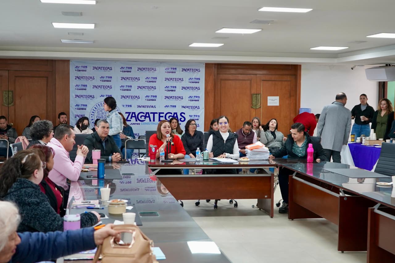 IMPARTE AYUNTAMIENTO DE ZACATECAS TALLER SOBRE LENGUAJE INCLUYENTE PARA ERRADICAR ESTEREOTIPOS DE GÉNERO