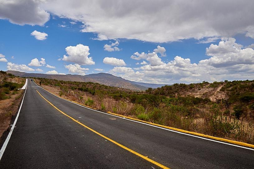 INVIERTEN 12 MDP EN RECONSTRUCCIÓN DE CARRETERA ESTATAL