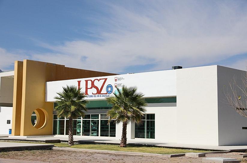 INVIERTEN 4.5 MDP EN EQUIPAMIENTO EDUCATIVO EN LA UPSZ