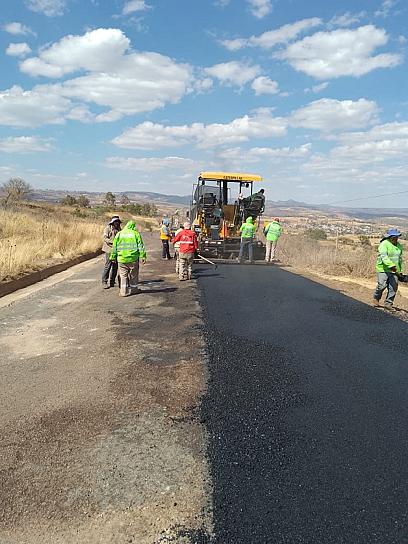 INVIERTEN 7.3 MDP EN RECONSTRUCCIÓN DE CARRETERA EN NOCHISTLÁN