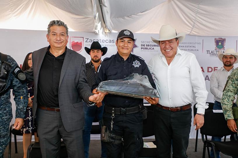 INVIERTEN CASI 5 MDP EN INFRAESTRUCTURA Y MEJORAS SALARIALES A POLICÍAS DEL SUR DEL ESTADO 