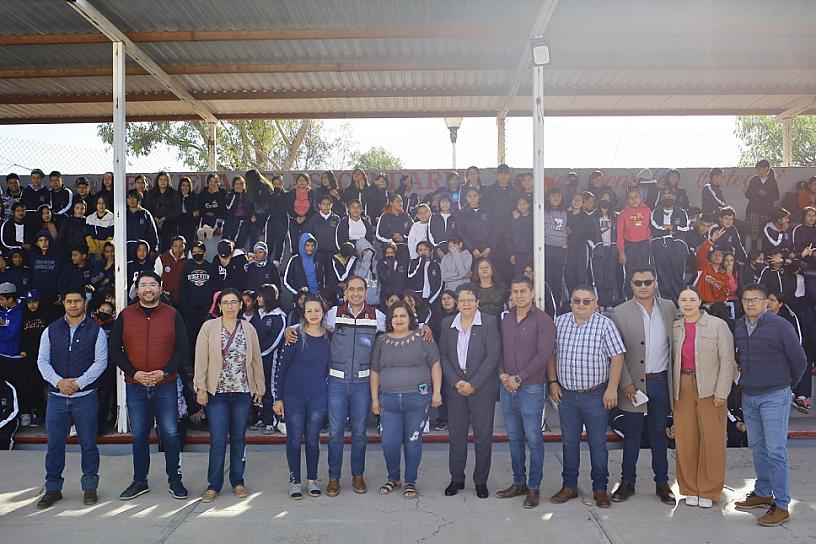 INVIERTEN EN GUADALUPE CASI 1 MDP EN INFRAESTRUCTURA EDUCATIVA 
