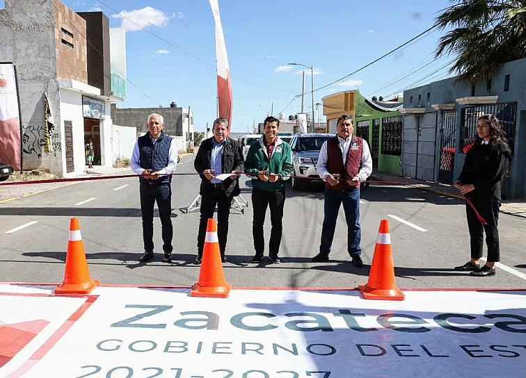 INVIERTEN MÁS DE 3 MDP EN LA CALLE PROLONGACIÓN LA CONDESA