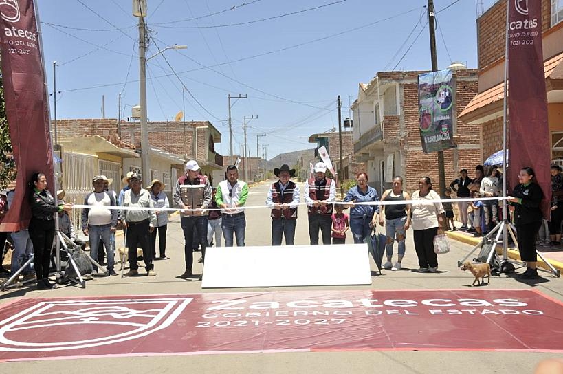 INVIERTEN MÁS DE 9 MDP EN OBRAS EDUCATIVAS Y SERVICIOS PÚBLICOS EN CUAUHTÉMOC