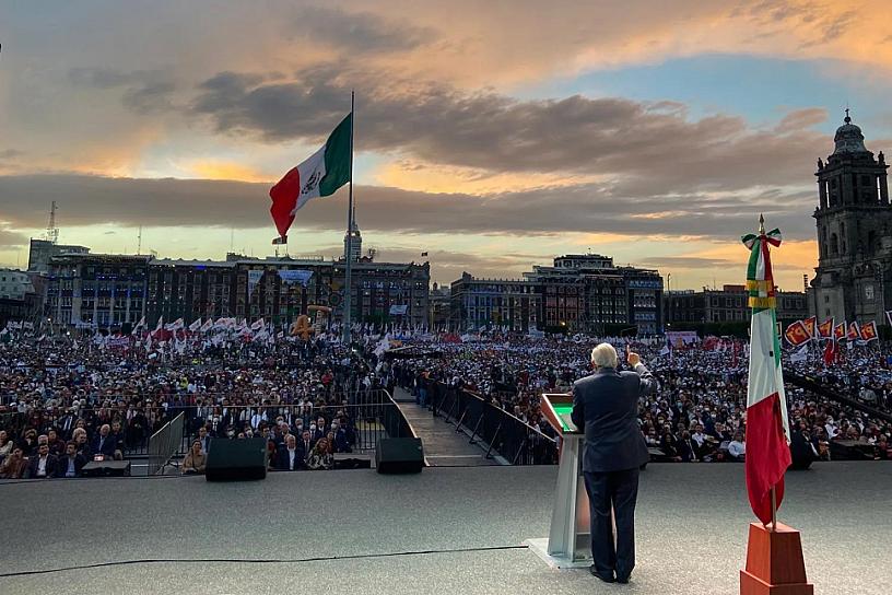 INVITA AMLO A SU INFORME EL 1 DE DICIEMBRE EN EL ZÓCALO 