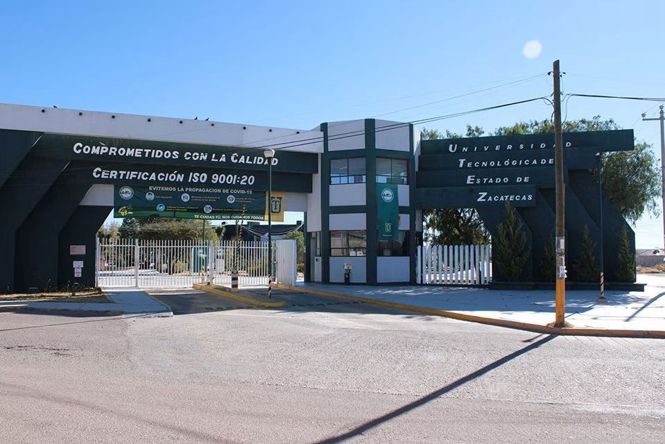 ANUNCIA RECTORÍA DE UTZAC REAPERTURA DE INSTALACIONES