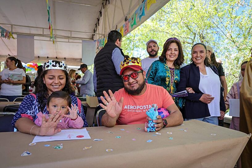 ANIMA GOBIERNO ESTATAL A FAMILIAS A PARTICIPAR EN GRAN FESTIVAL RECREATIVO