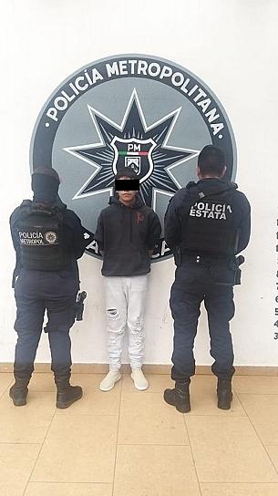 JOVEN PORTABA UN ARMA ARTESANAL Y DROGA