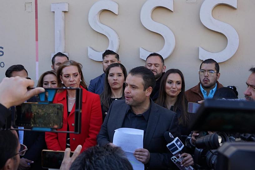 La desincorporación voluntaria del Issstezac pretende polarizarse por 'el robo del siglo': Miguel Varela