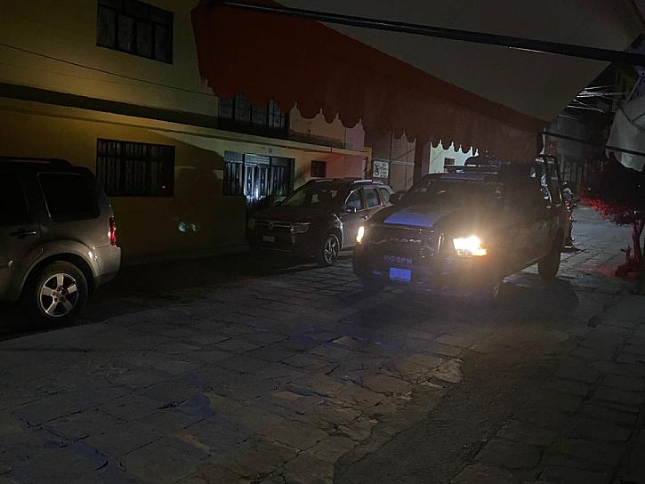 LANZAN EXPLOSIVO A VIVIENDA; NO HUBO LESIONADOS 