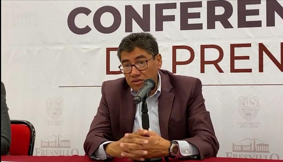 LAYDA SANSORES DIVIDE Y MALINFORMA: SAÚL MONREAL 