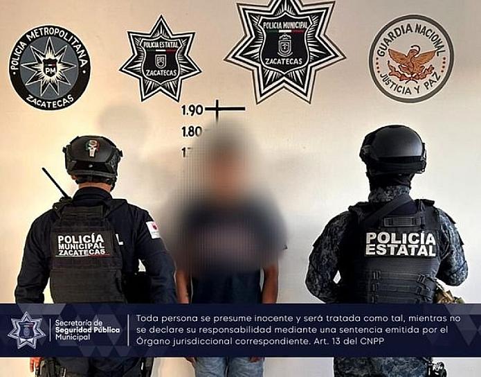 LE DISPARA A POLICÍAS Y DESPUÉS LO DETIENEN POR SUPUESTO ROBO Y TENTATIVA DE HOMICIDIO