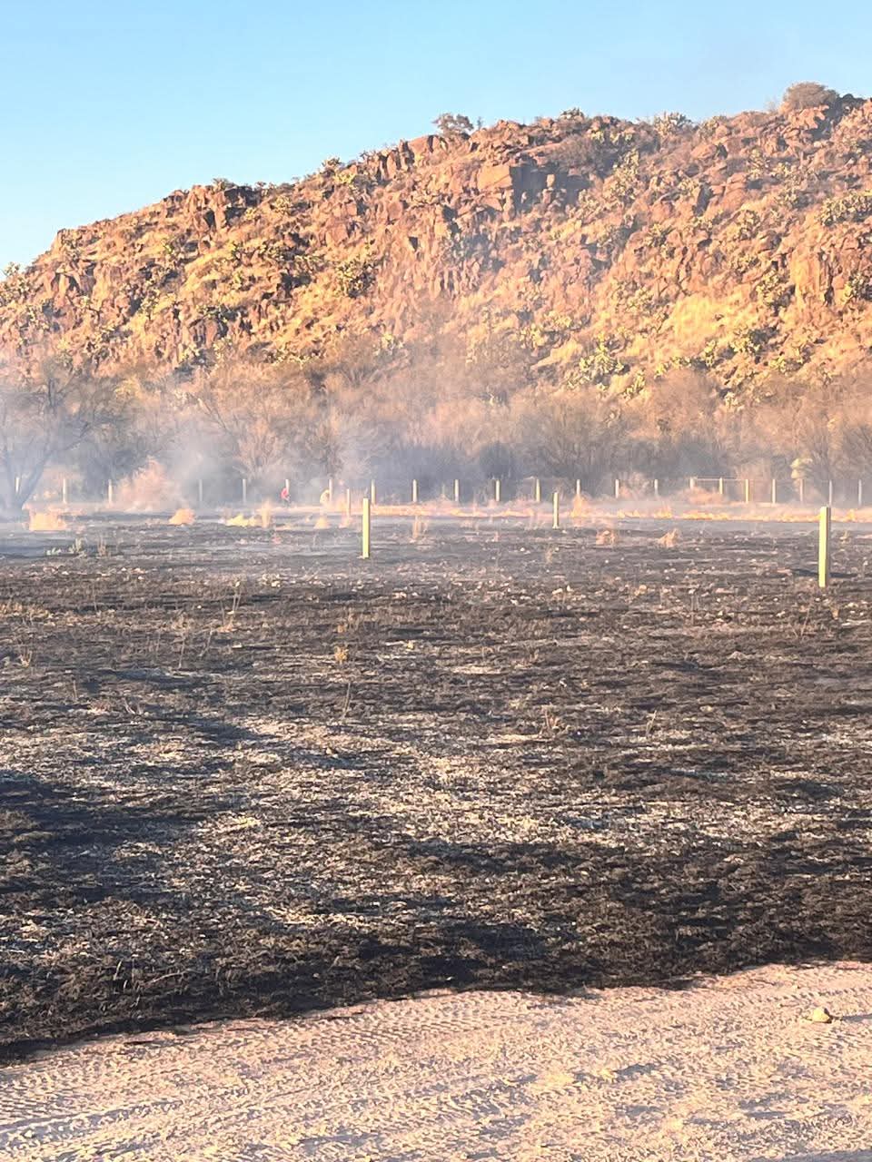 CONTROLAN INCENDIO DE PASTIZAL EN RÍO GRANDE