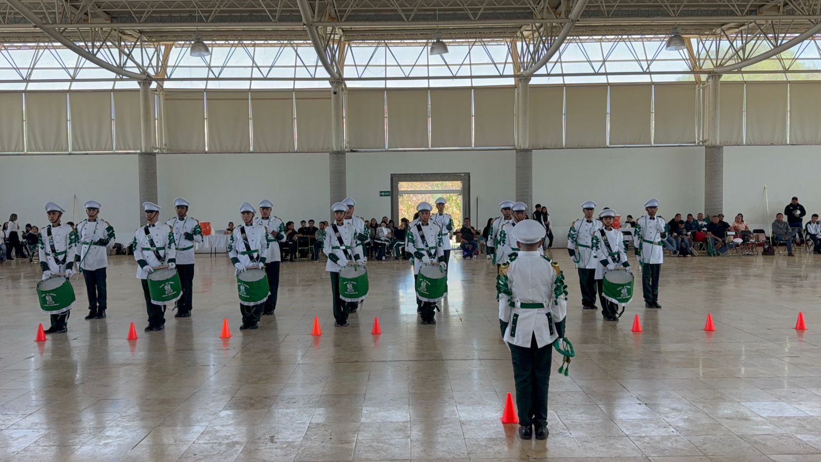 IMPULSA COBAEZ EL ORGULLO CÍVICO CON VIBRANTE ENCUENTRO ESTATAL DE BANDAS Y ESCOLTAS