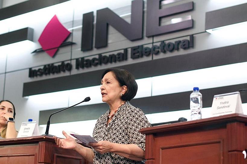 LEY 3 DE 3, UN GRAN APORTE A LA DEMOCRACIA: AMALIA GARCÍA