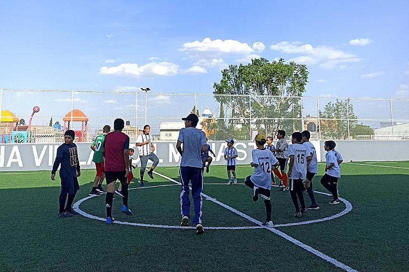 LISTA LA CLÍNICA DE FUTBOL EN VILLAS DEL MONASTERIO