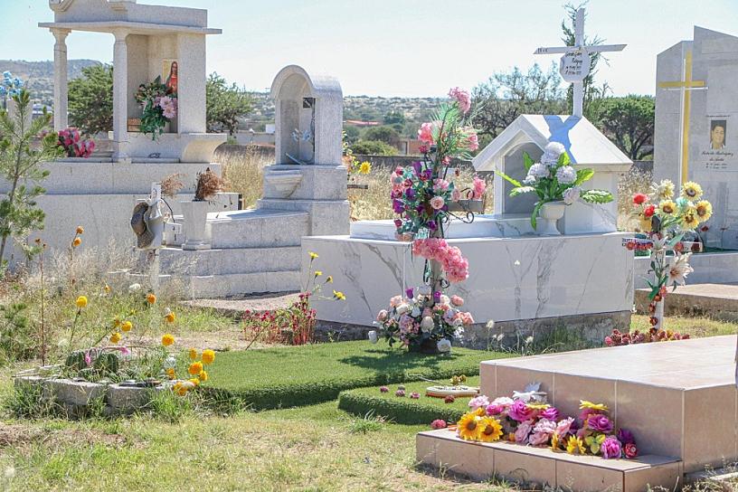 LISTOS PARA FESTIVIDADES, PANTEONES DE GUADALUPE 