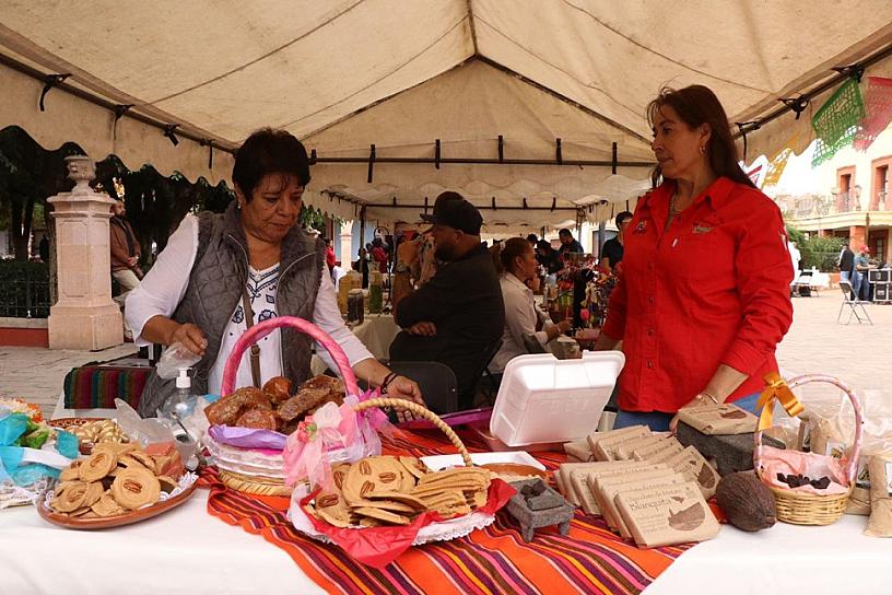 LLEGA CARAVANA REGIONAL DE EMPODERAMIENTO A SOMBRERETE 