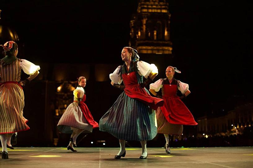 LLEGA FIESTA NACIONAL DE SUIZA, AL FESTIVAL DEL FOLCLOR 2023