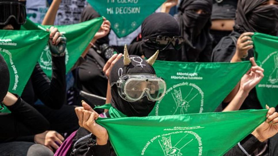 LLEGA MAREA VERDE A SINALOA, APRUEBAN DESPENALIZACIÓN DEL ABORTO.