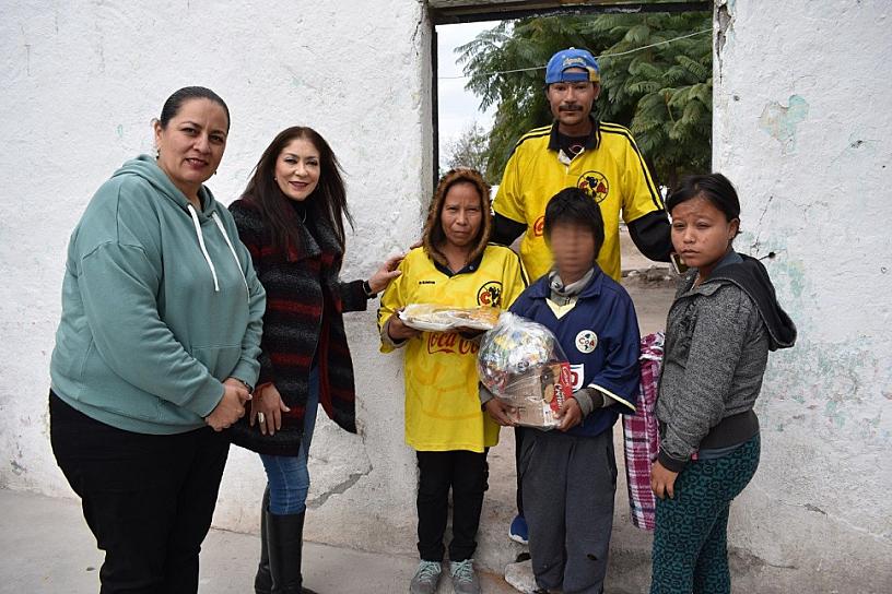 LLEVA DIF DE JEREZ APOYOS INVERNALES A COMUNIDADES 