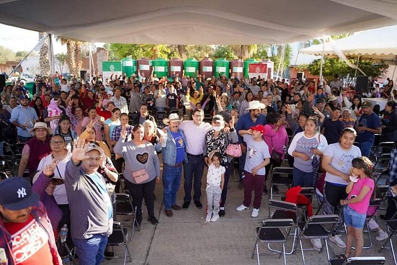 LLEVA JORGE MIRANDA APOYOS PARA EL MEJORAMIENTO A LA VIVIENDA   &nbsp;