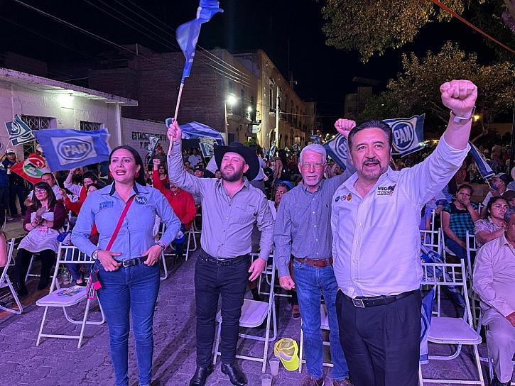 LLEVA MIGUEL TORRES SUS PROPUESTAS A TLALTENANGO 