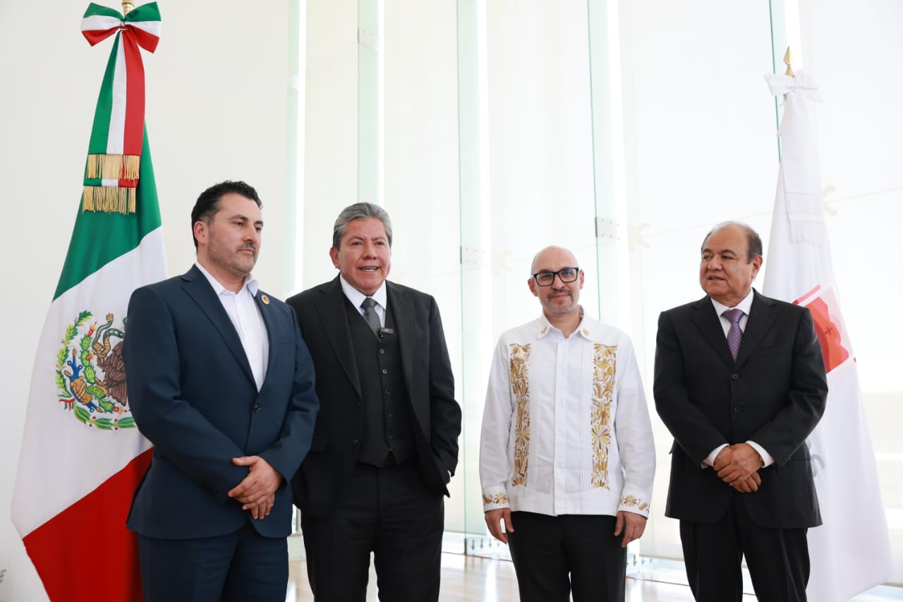 IMPULSA DAVID MONREAL ALIANZA CON CONCANACO SERVYTUR