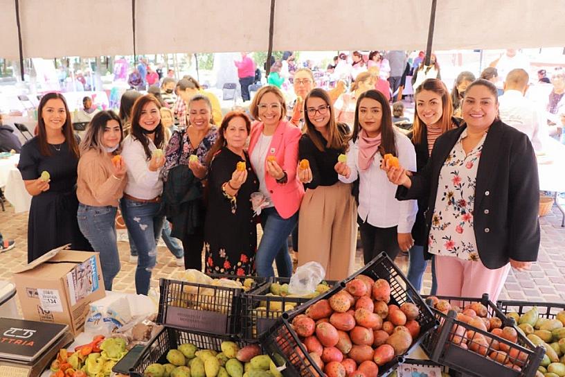 LLEVAN CARAVANA REGIONAL DE EMPODERAMIENTO A PINOS