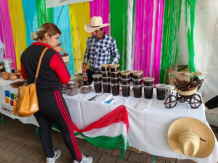 LLEVAN LA GASTRONOMÍA DE PÁNFILO NATERA A COYOACÁN