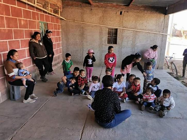 LLEVAN LECTURA INFANTIL A COMUNIDAD LA SOLEDAD