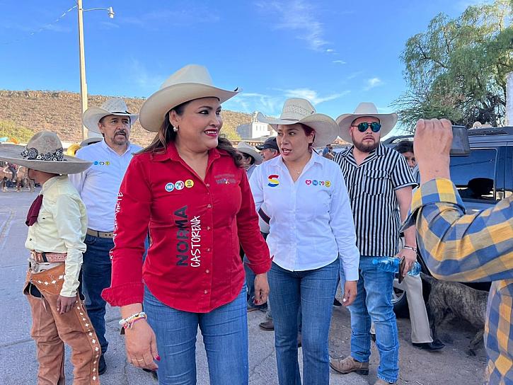 LLEVA NORMA CASTORENA SUS PROPUESTAS A VALPARAÍSO