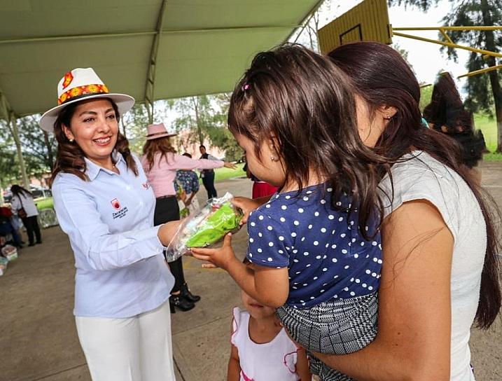 LLEVA SEDIF APOYOS A TLALTENANGO