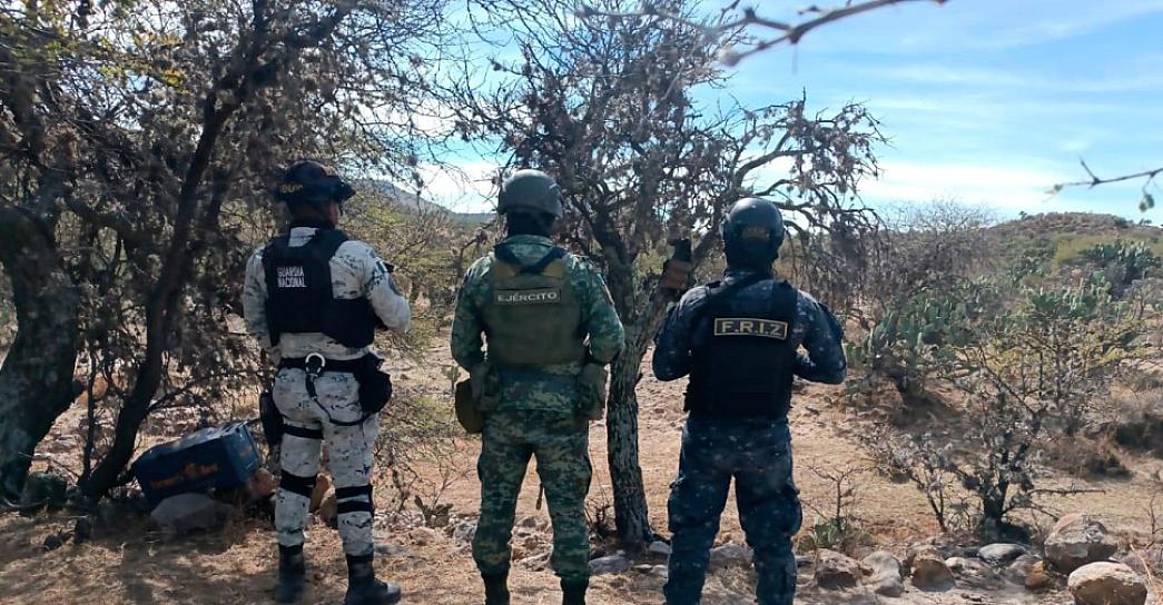 Localizan artefactos explosivos, cargadores y municiones en Villanueva