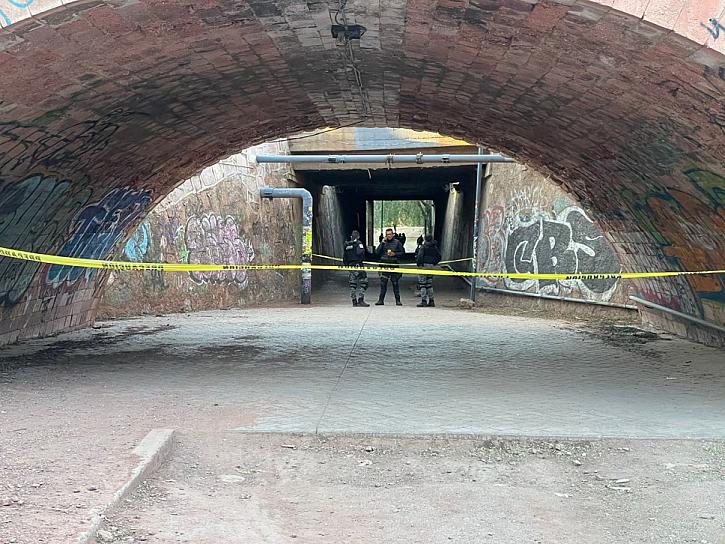 Localizan muerto a un hombre en situación de calle en Guadalupe 